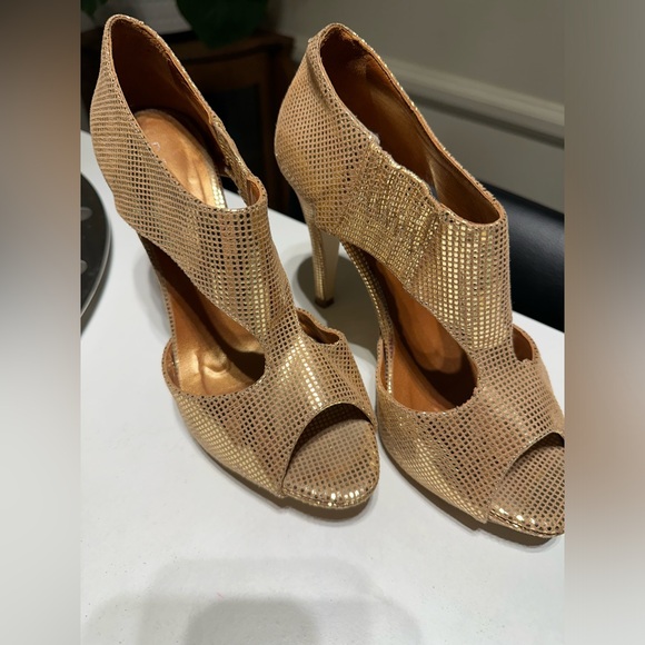 Dolfine Satie Paris Stiletto’s Open Toes Color Gold/Bronze Size Euro 37 - Picture 2 of 13